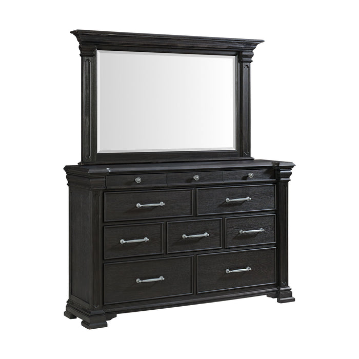 Kings Court - 10-Drawer Dresser