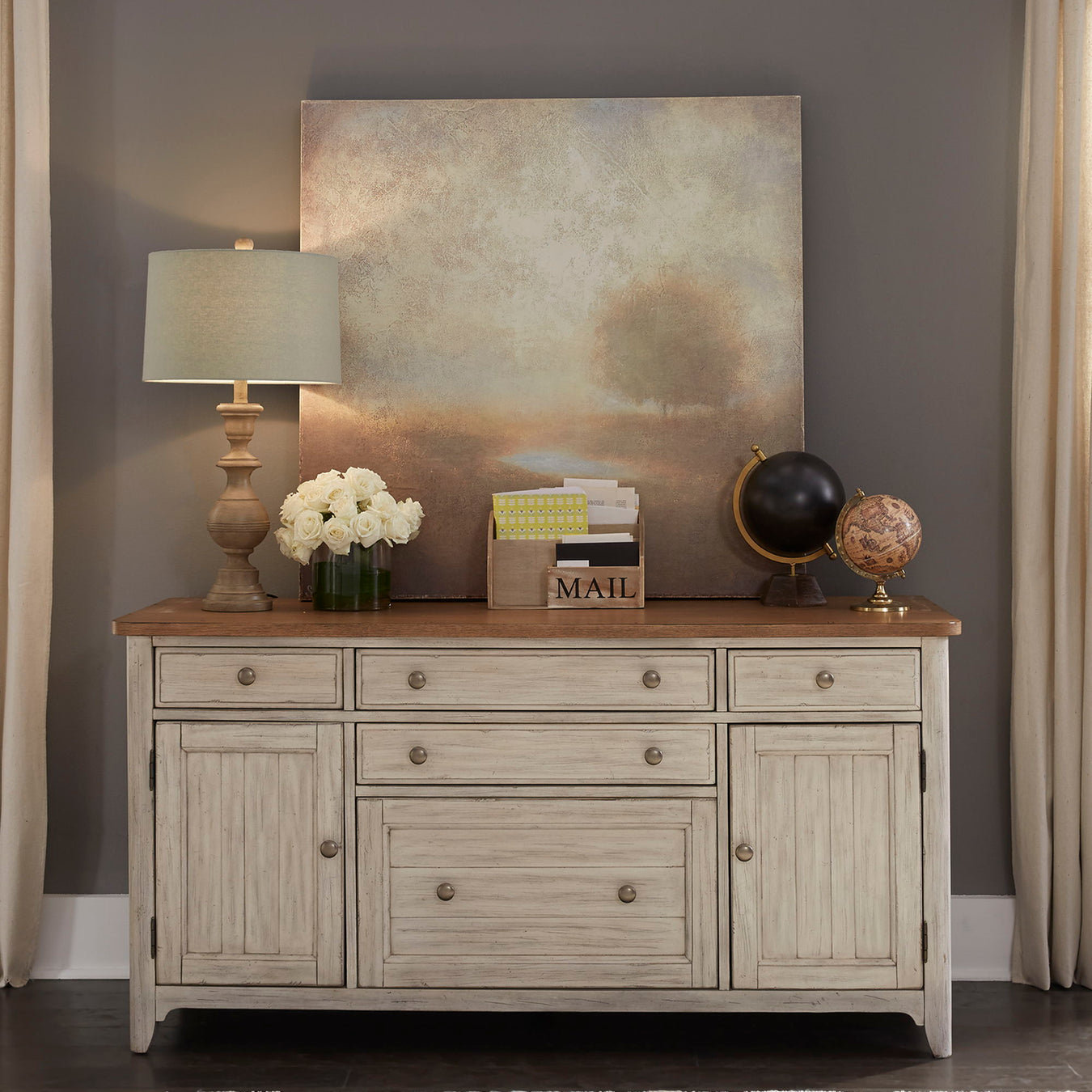 Credenzas