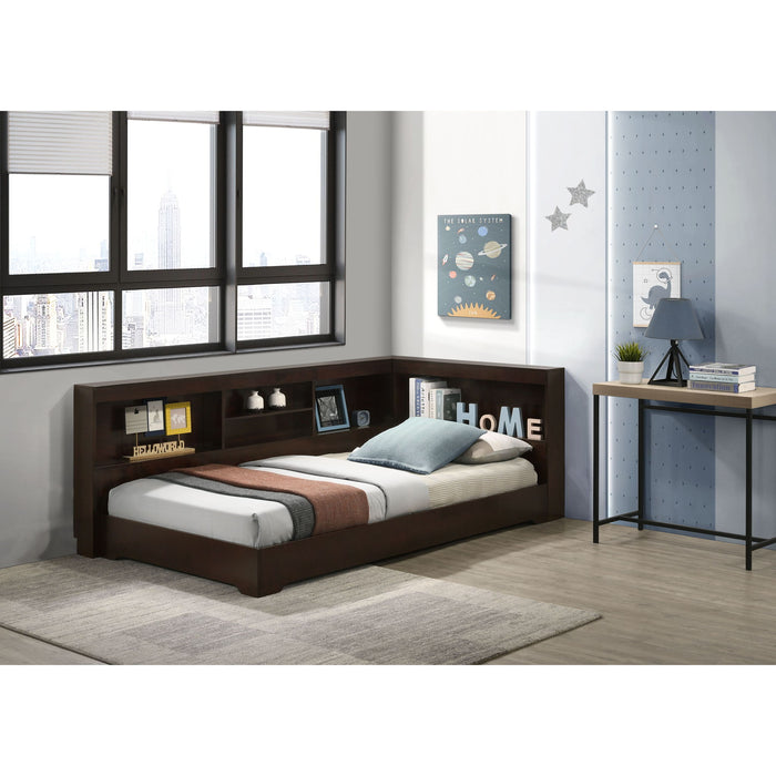 Sami - Corner Bed