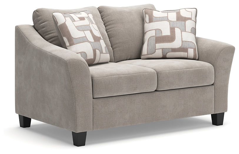 Willarae Loveseat