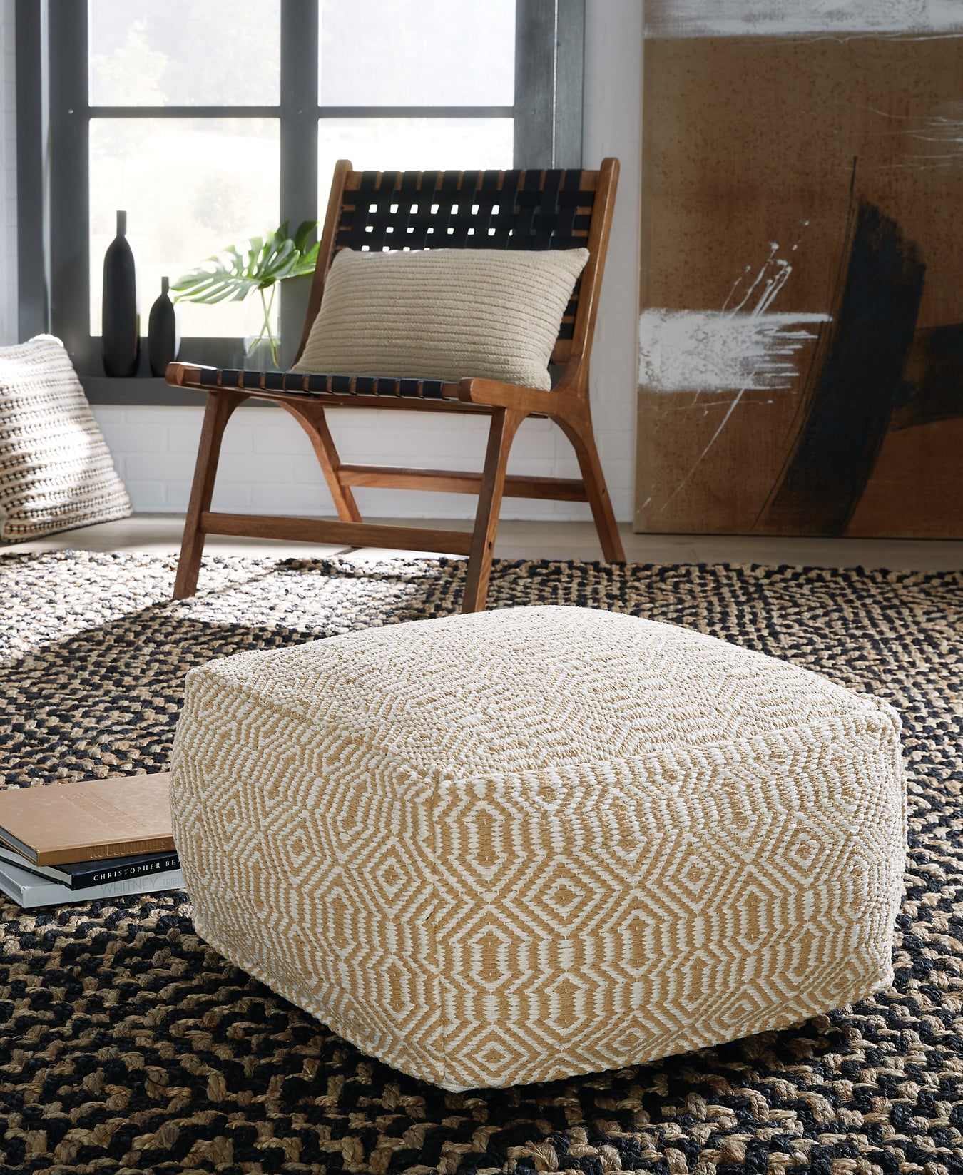 Accessories > Poufs