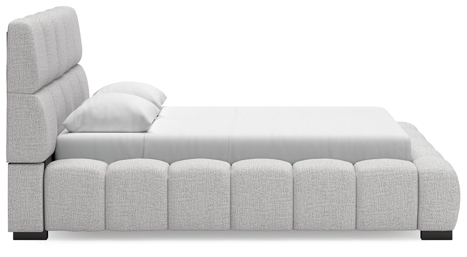 Grendusk  Upholstered Bed