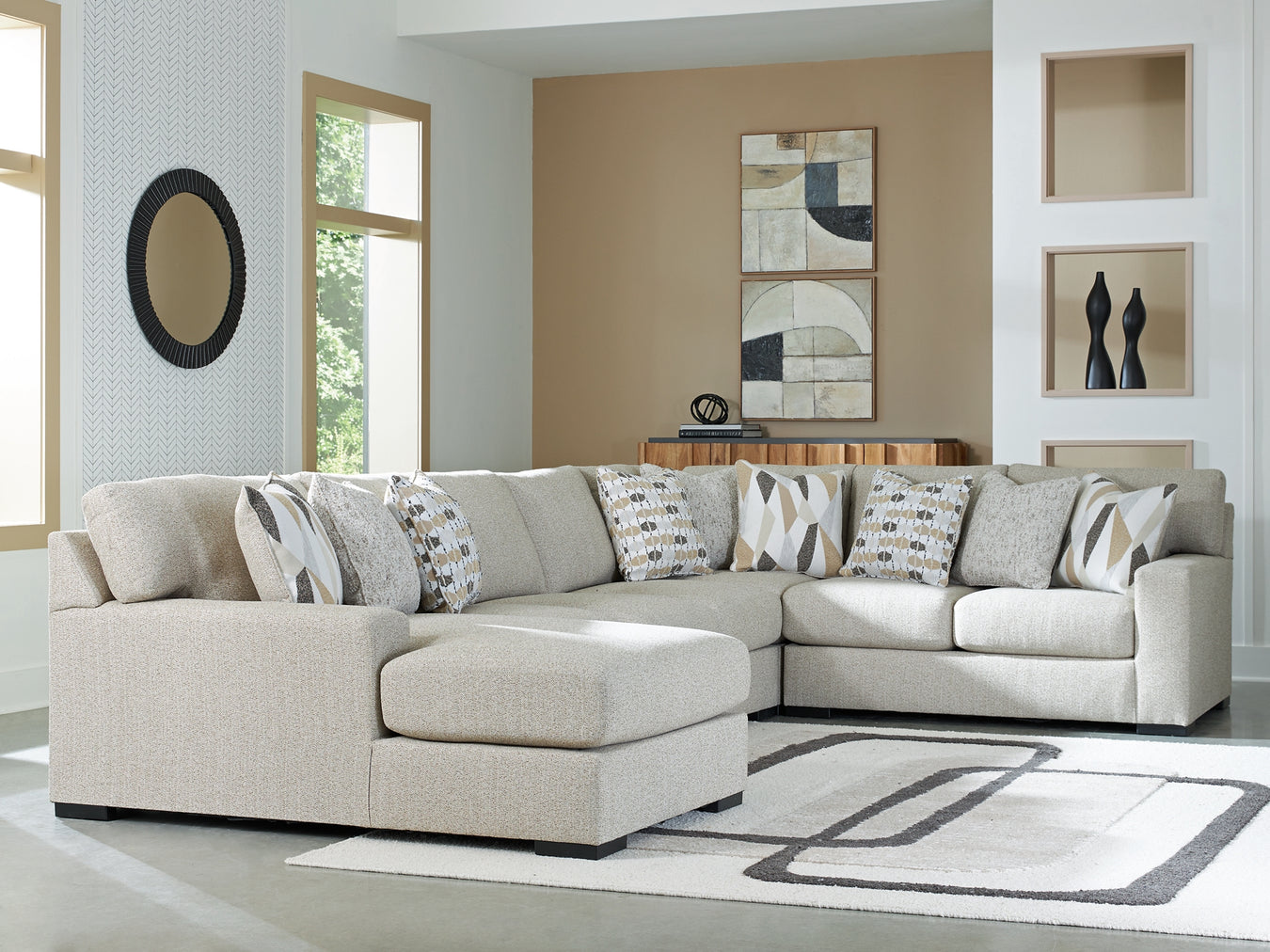 group:Laurelgrove