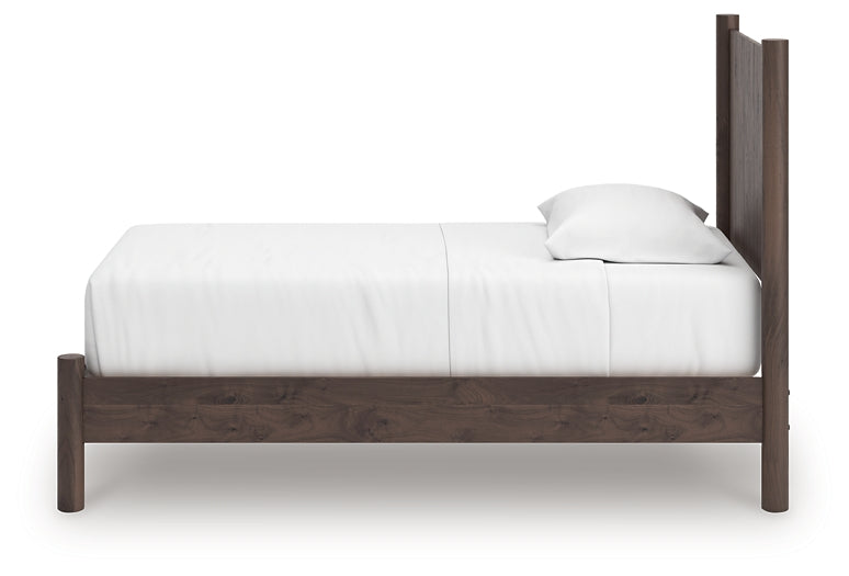 Pamytta  Panel Platform Bed