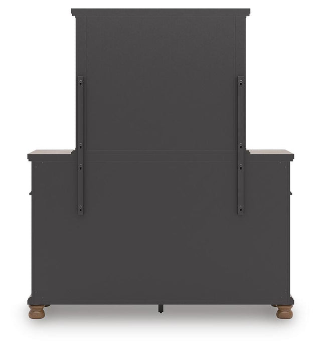 Rowlenstown Queen Poster Bed with Mirrored Dresser