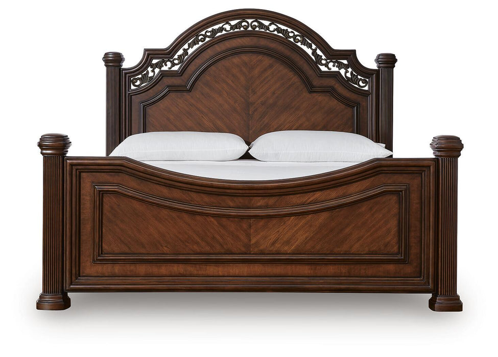 Lavinton California King Poster Bed with Mirrored Dresser